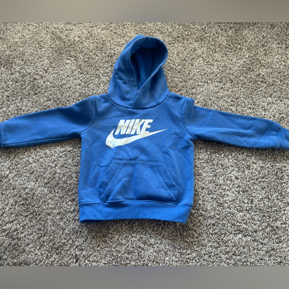 Nike Blue Sweatshirt with Iconic Swoosh Logo